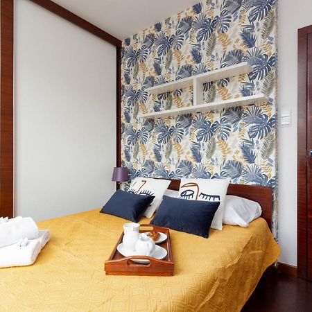 Spacious Suite With A Hammock And Terrace By Renters Prestige Varsovia Exterior foto